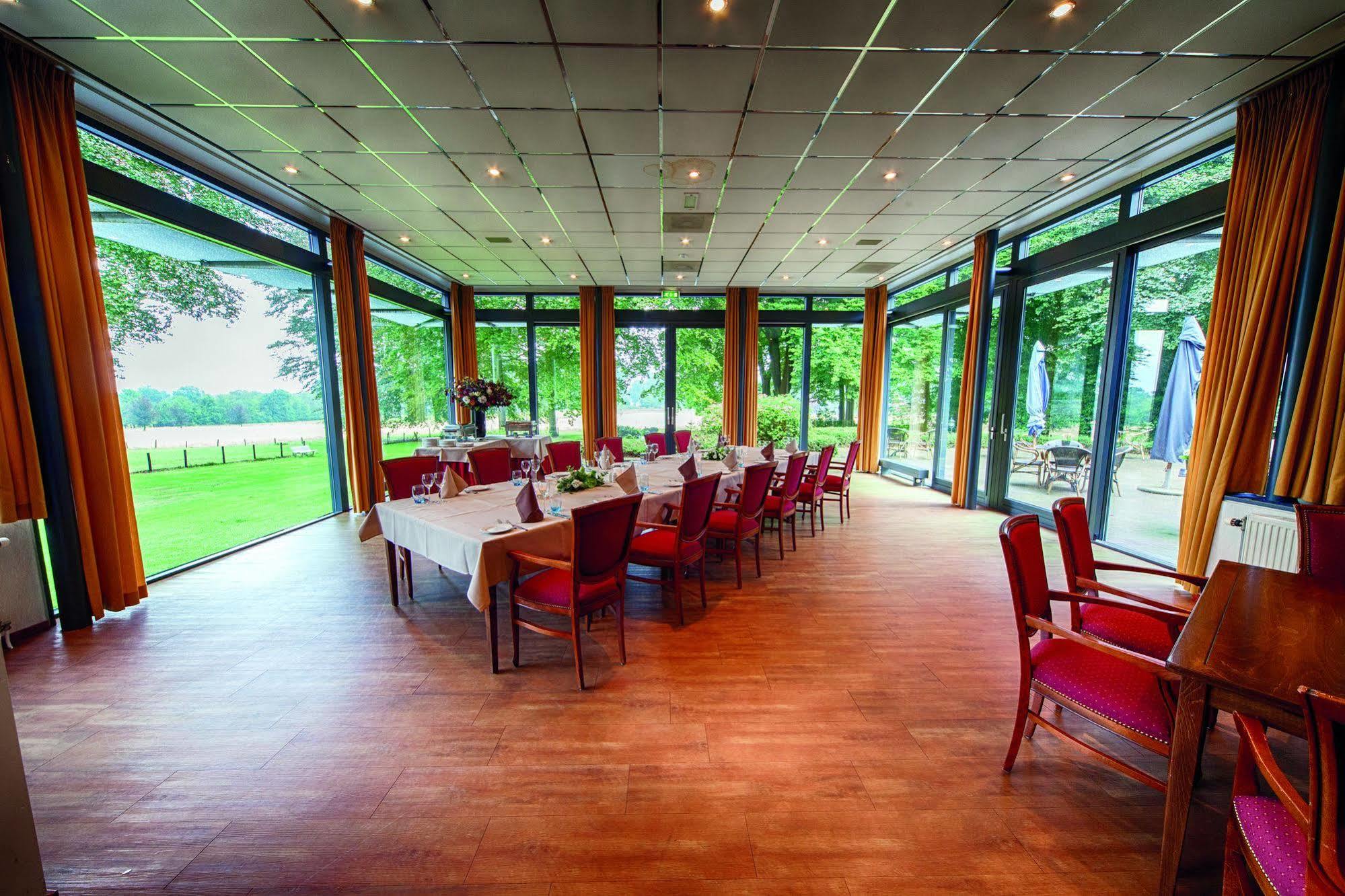 Fletcher Hotel-Restaurant Paasberg 로헴 외부 사진